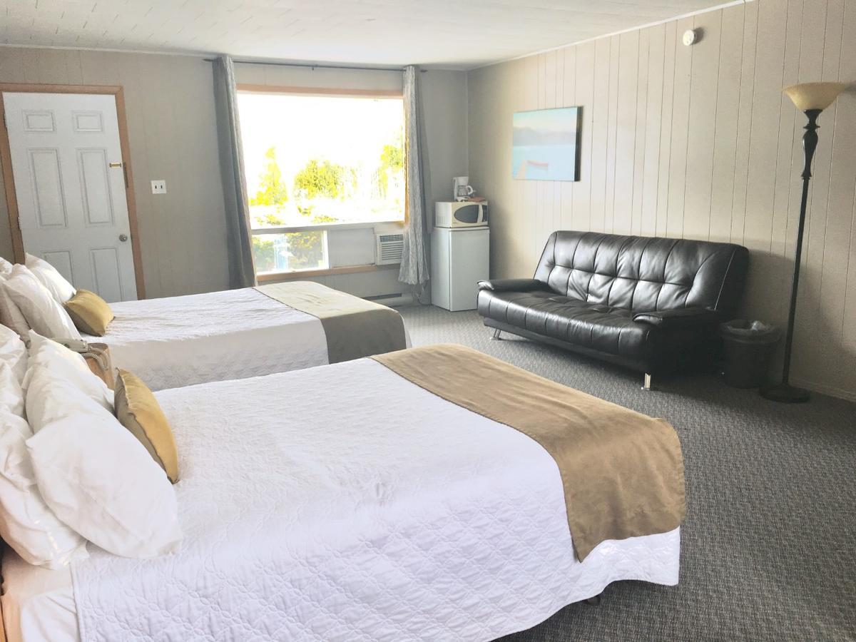 The Spirit Rock Outpost & Lodge Wiarton Eksteriør bilde