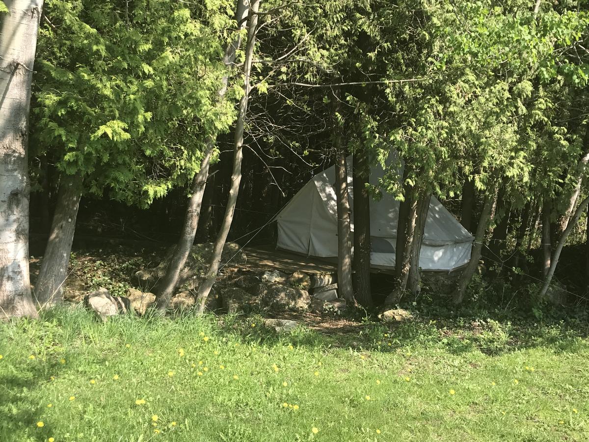 The Spirit Rock Outpost & Lodge Wiarton Eksteriør bilde